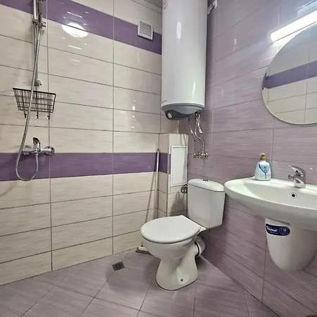 Prime Location Sea Garden & Center Parking *